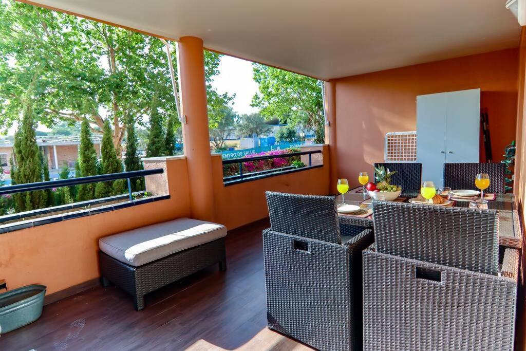 Apartemen Oleholidays H. San Manuel 600 Mts. A La Playa *