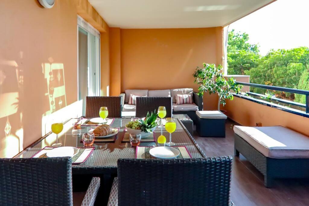 Apartemen Oleholidays H. San Manuel 600 Mts. A La Playa Marbella