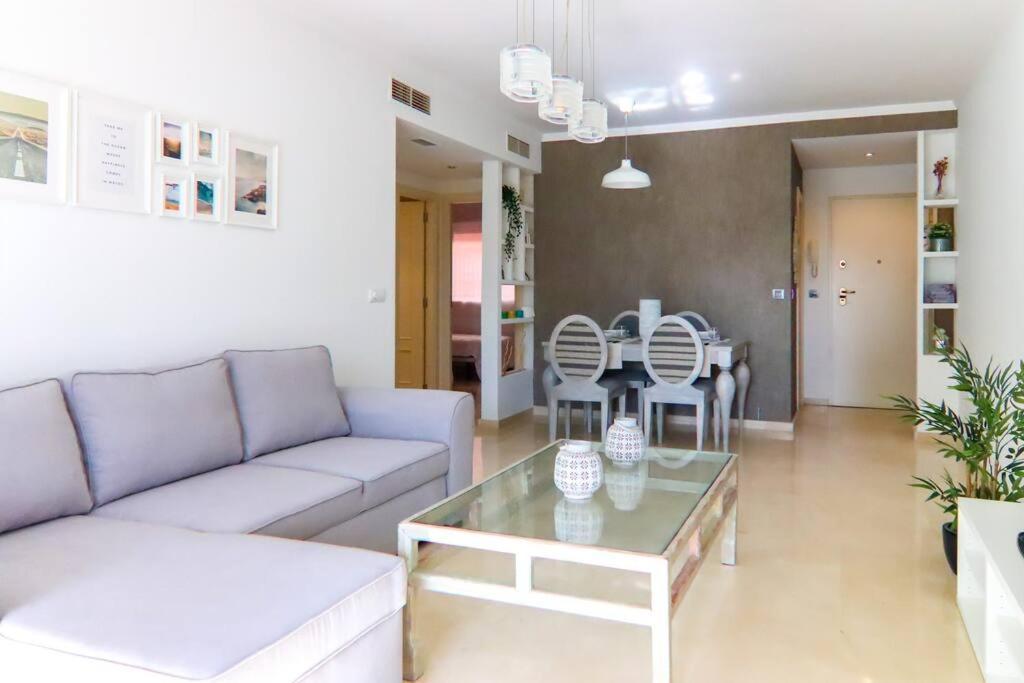 Oleholidays H. San Manuel 600 Mts. A La Playa Marbella