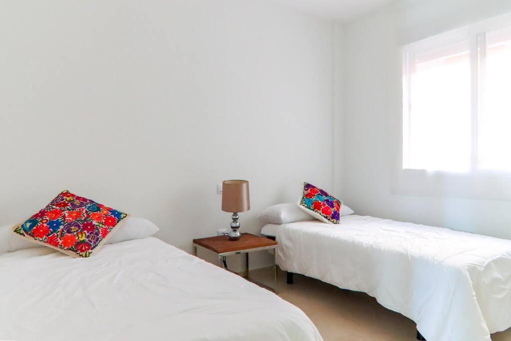 Oleholidays H. San Manuel 600 Mts. A La Playa * Marbella